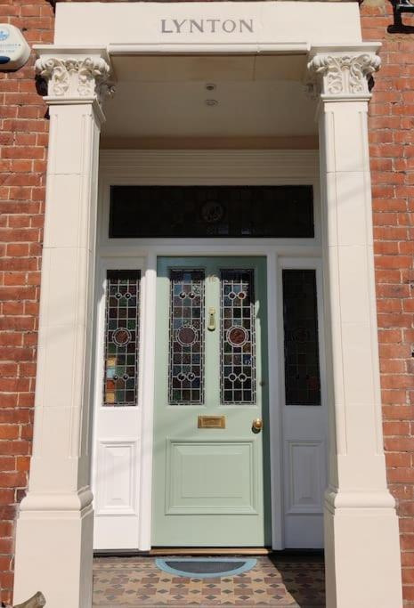 Escape To The Coast In A Luxurious Private Apartment Herne Bay Zewnętrze zdjęcie